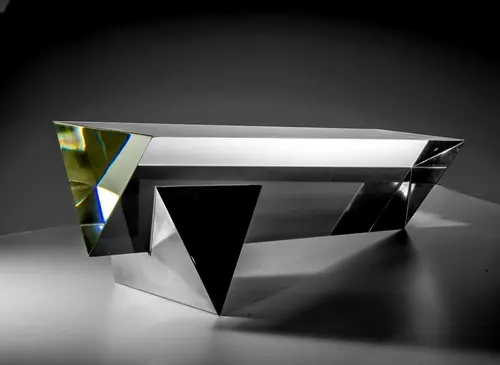 Glass sculpture