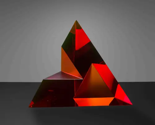 Glass sculpture