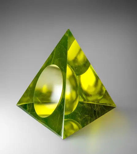 Glass sculpture