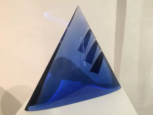 Glass sculpture